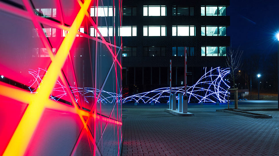 Konstruktiver Glasbau für ein Kunstwerk am Fraunhofer-Institute ILT, Aachen